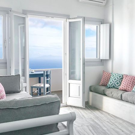 Phaos Santorini Suites 이메로비글리 외부 사진