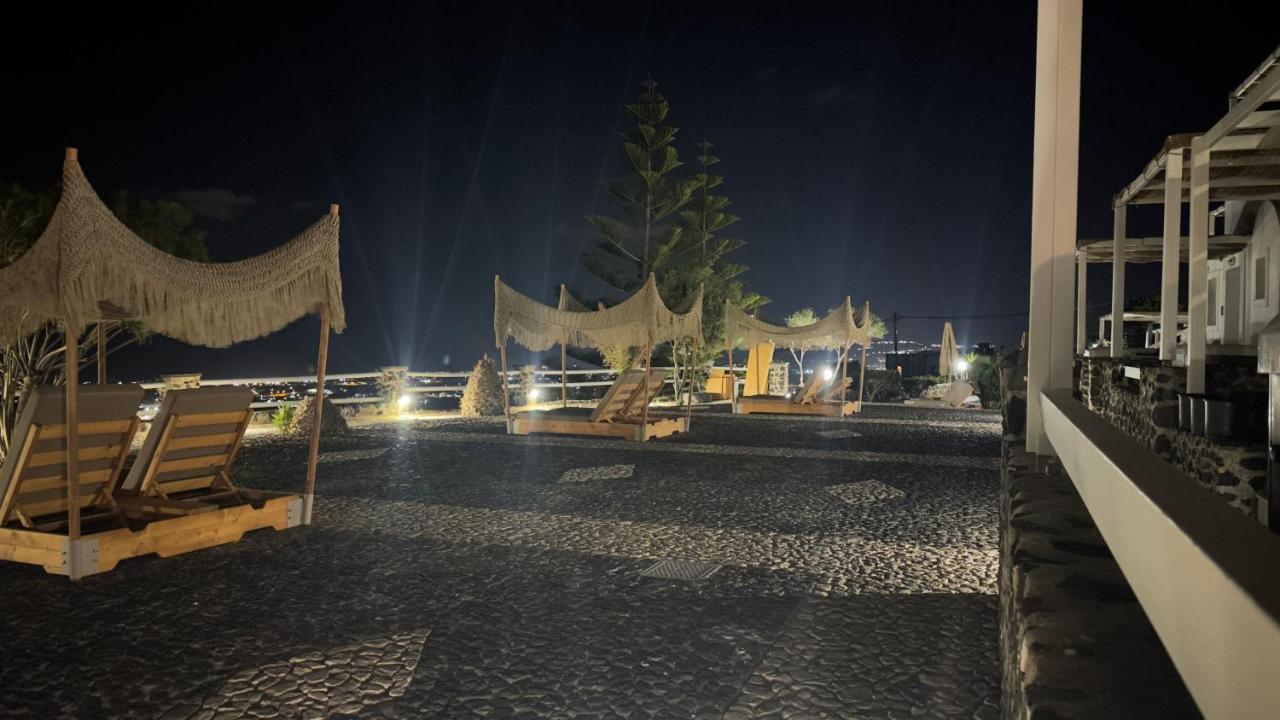 Phaos Santorini Suites 이메로비글리 외부 사진