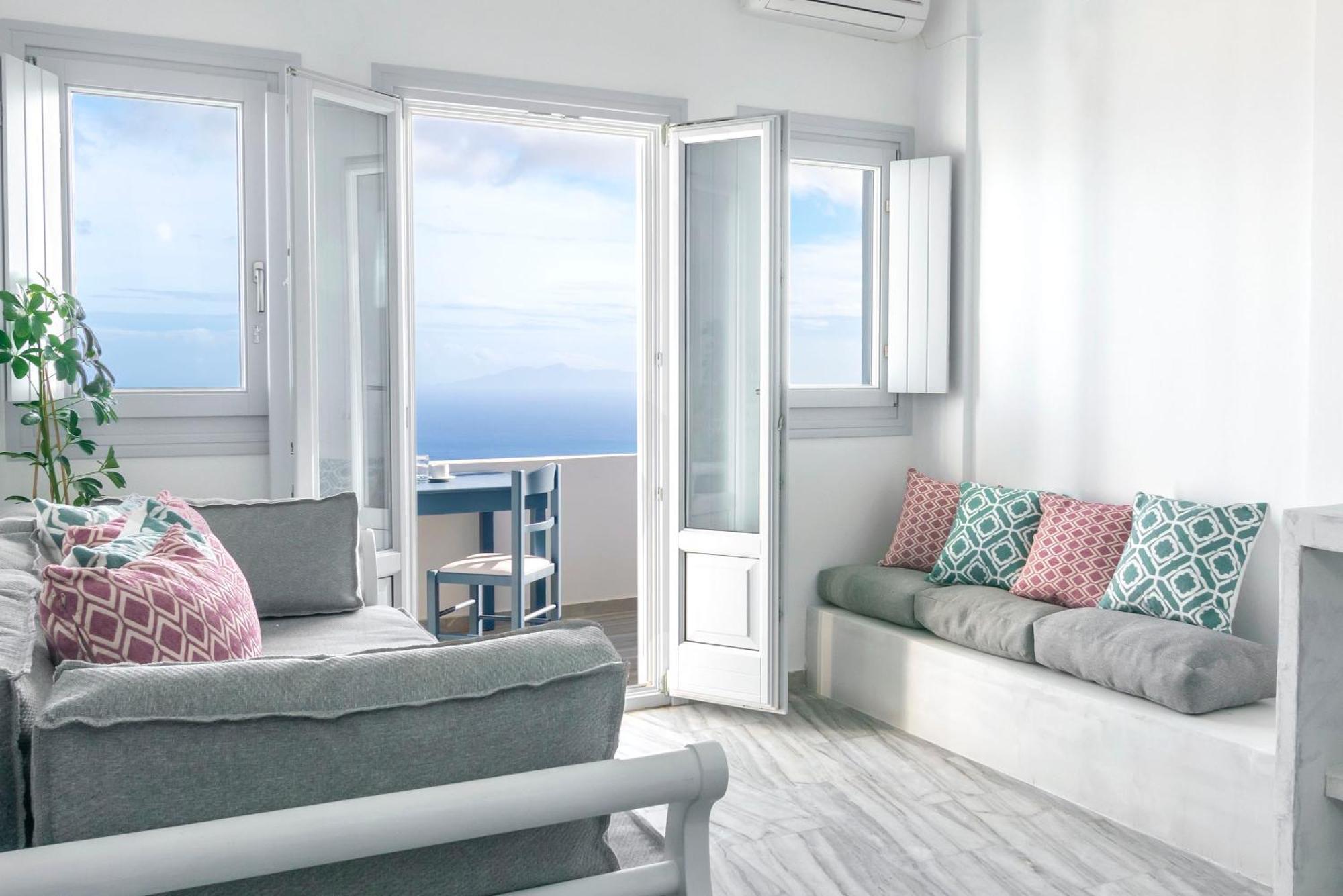 Phaos Santorini Suites 이메로비글리 외부 사진