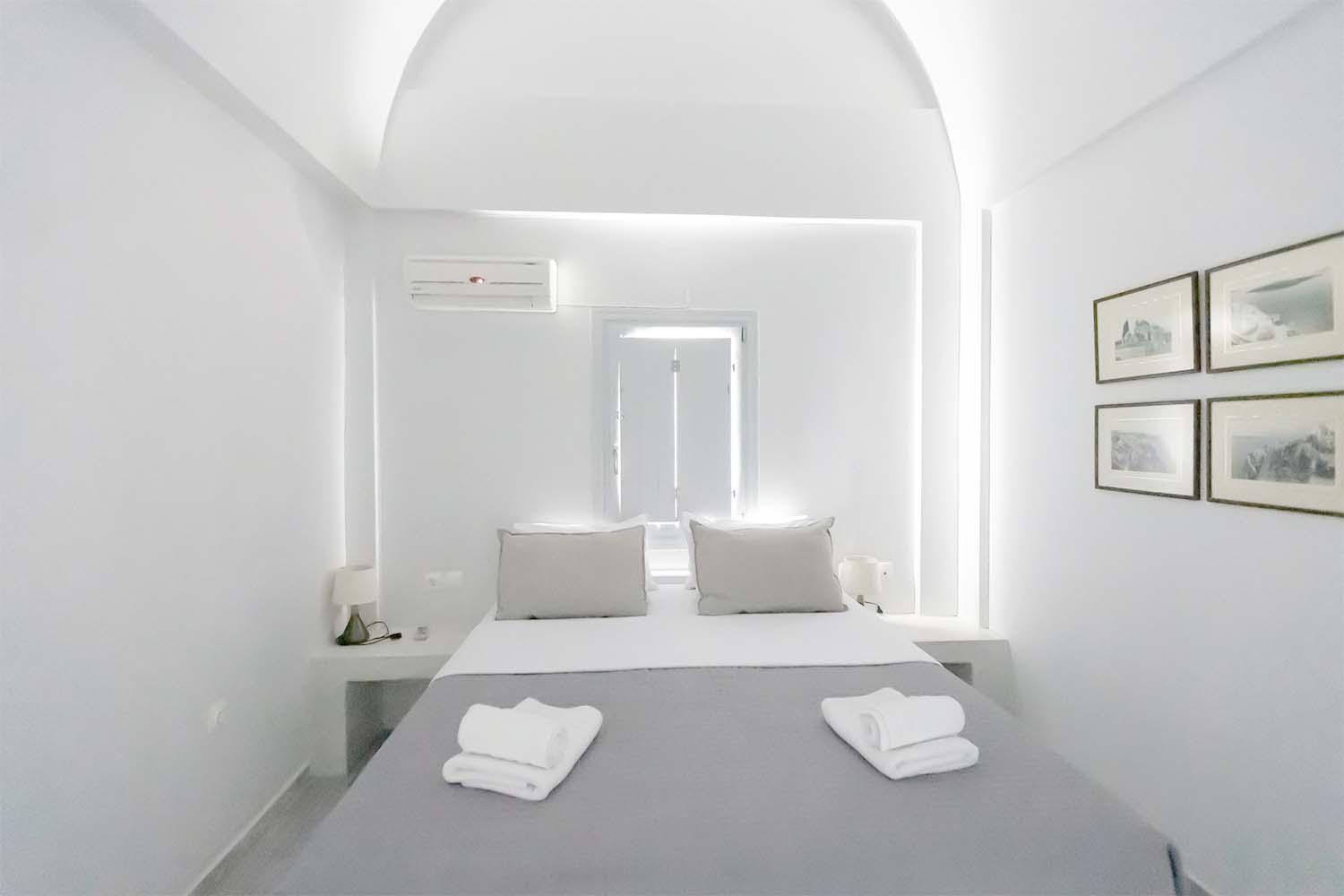 Phaos Santorini Suites 이메로비글리 외부 사진